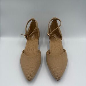 Vivaia Pointed Toe stress FREE Block Heels (Galilea) NWOB sz.9/EU40